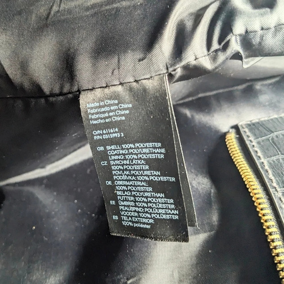 H&M Croc Embossed Tote* - Picture 10 of 11